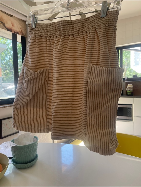 hem and thread Dresses & Skirts - Beige Striped Mini Skirt with Elastic Waist and Front Pockets